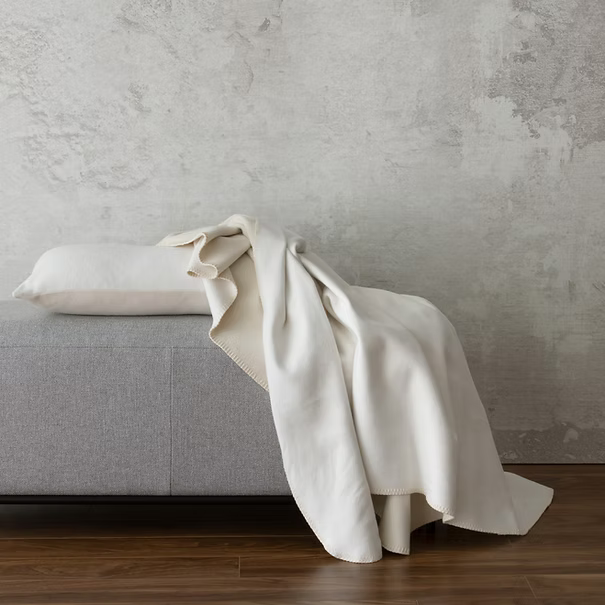 Patrizia | Throws