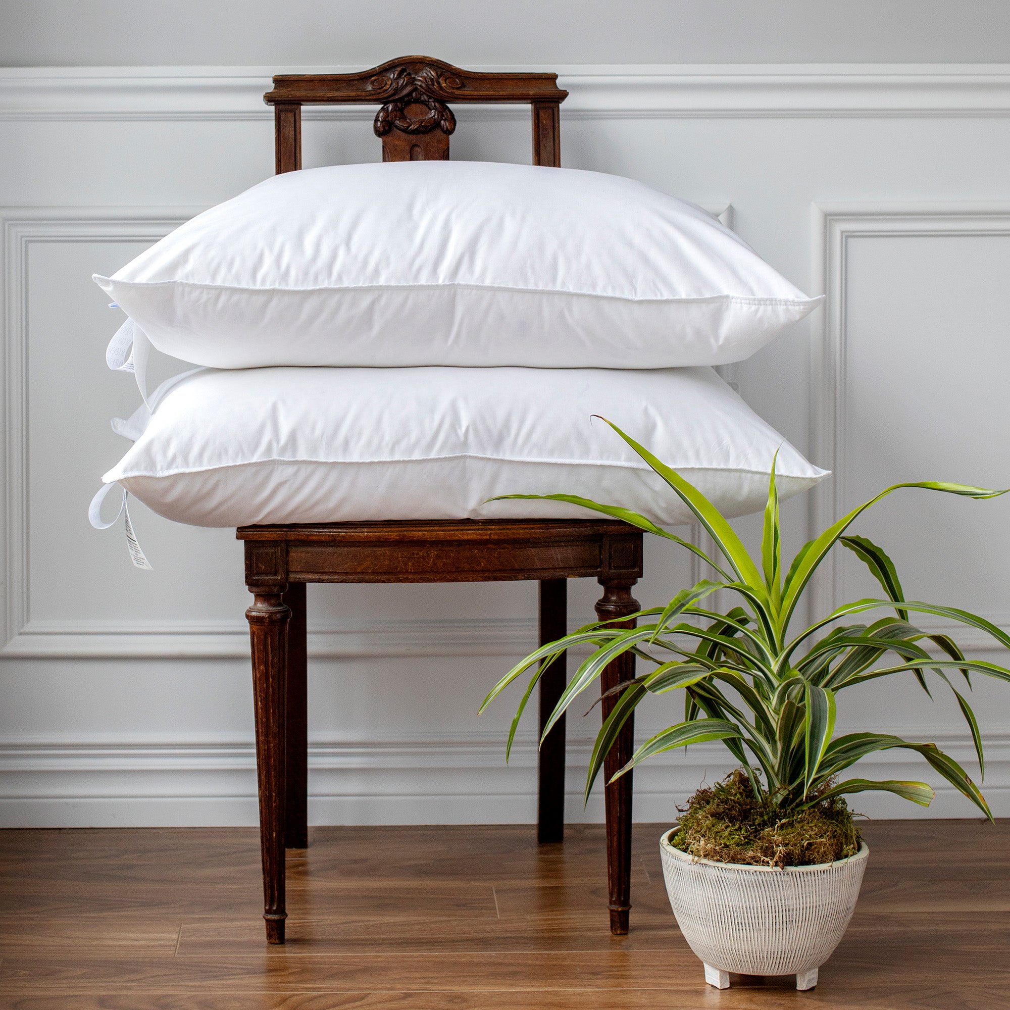 Chateau Pillow