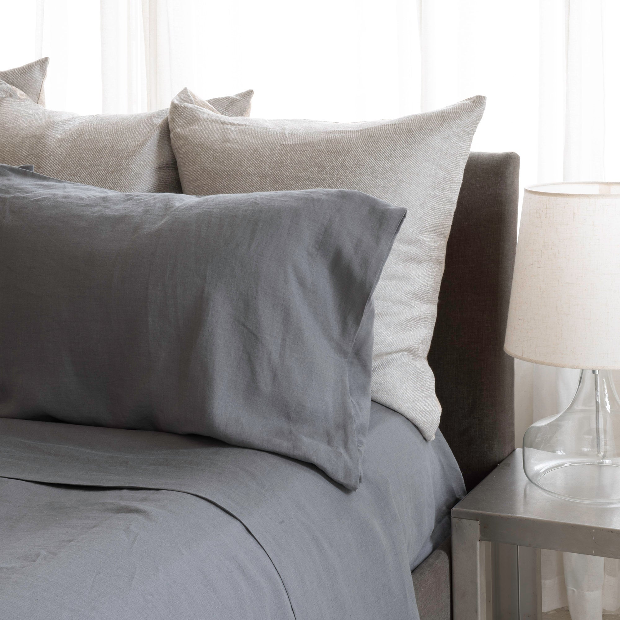 Echo | Linen