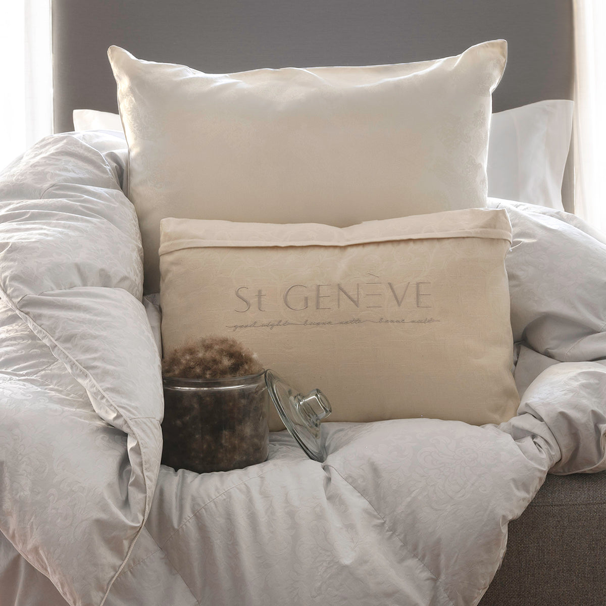 Eider Luxe Pillow